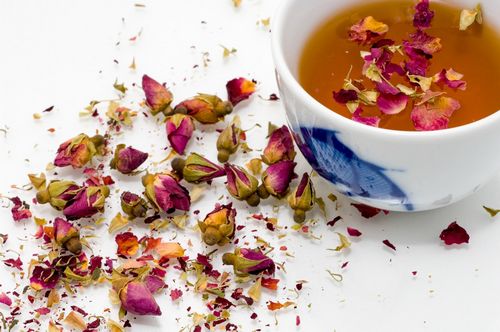 Rosehip Tea - Herbal Healing Benefits 